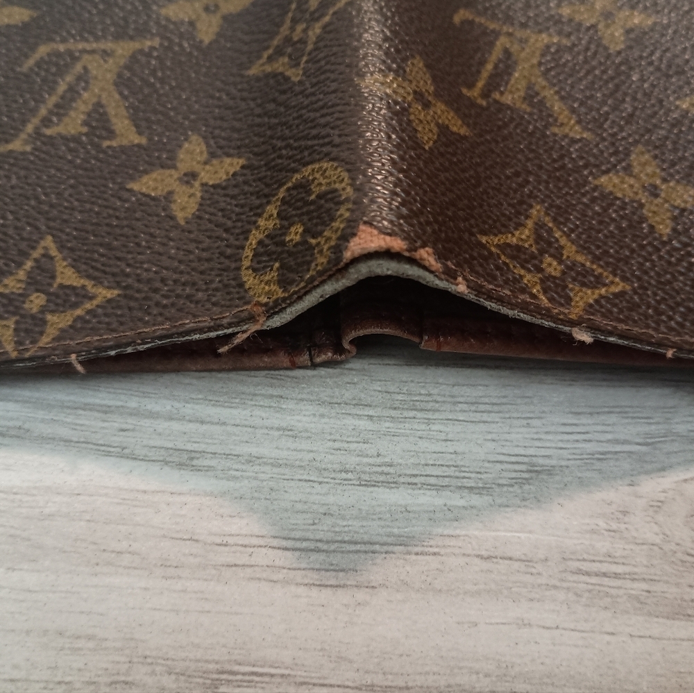 LOUIS VUITTON Monogram Wallet Bi-fold Billets 6 Credit - Picture 4 of 10